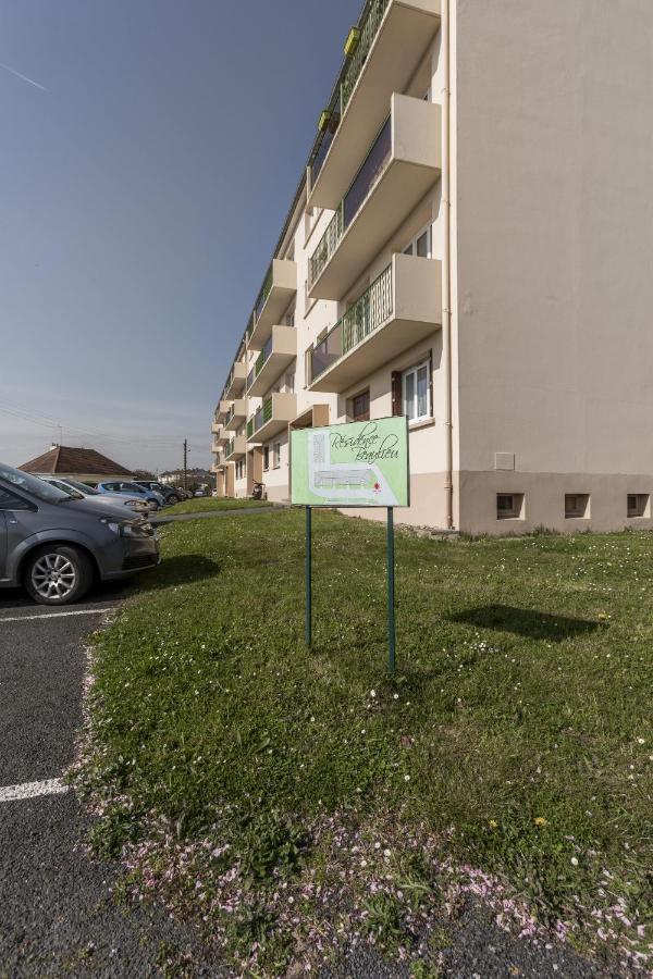 Lacolline-Ponthebert,Com - Appartement Entier Renove -Grand Parking Gratuit, Tout Equipe, Confortable, Netflix Et Amazon Prime Gratuits Et Illimites, Matelas Emma, Lave Linge, Vue Sur La Vallee, Rdc 外观 照片