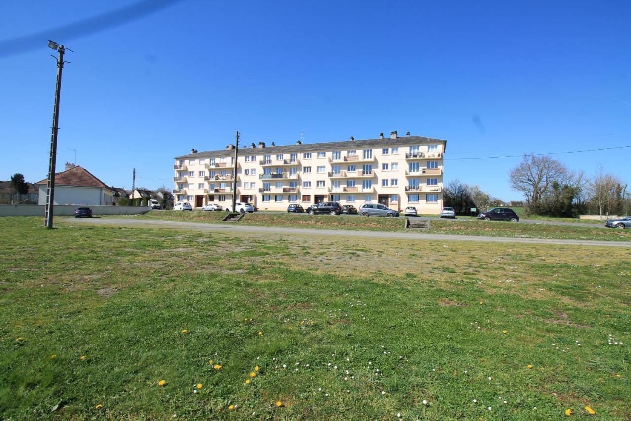 Lacolline-Ponthebert,Com - Appartement Entier Renove -Grand Parking Gratuit, Tout Equipe, Confortable, Netflix Et Amazon Prime Gratuits Et Illimites, Matelas Emma, Lave Linge, Vue Sur La Vallee, Rdc 外观 照片