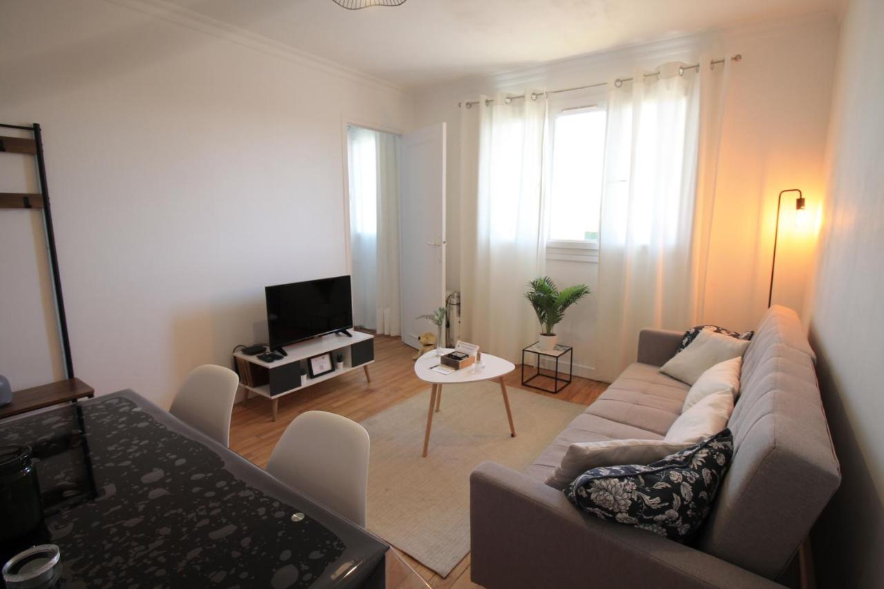 Lacolline-Ponthebert,Com - Appartement Entier Renove -Grand Parking Gratuit, Tout Equipe, Confortable, Netflix Et Amazon Prime Gratuits Et Illimites, Matelas Emma, Lave Linge, Vue Sur La Vallee, Rdc 外观 照片