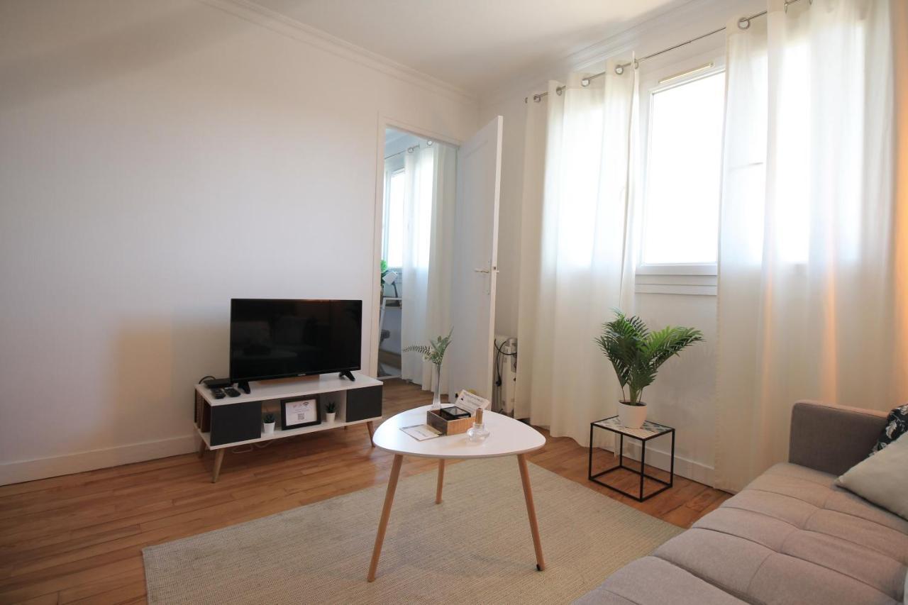Lacolline-Ponthebert,Com - Appartement Entier Renove -Grand Parking Gratuit, Tout Equipe, Confortable, Netflix Et Amazon Prime Gratuits Et Illimites, Matelas Emma, Lave Linge, Vue Sur La Vallee, Rdc 外观 照片