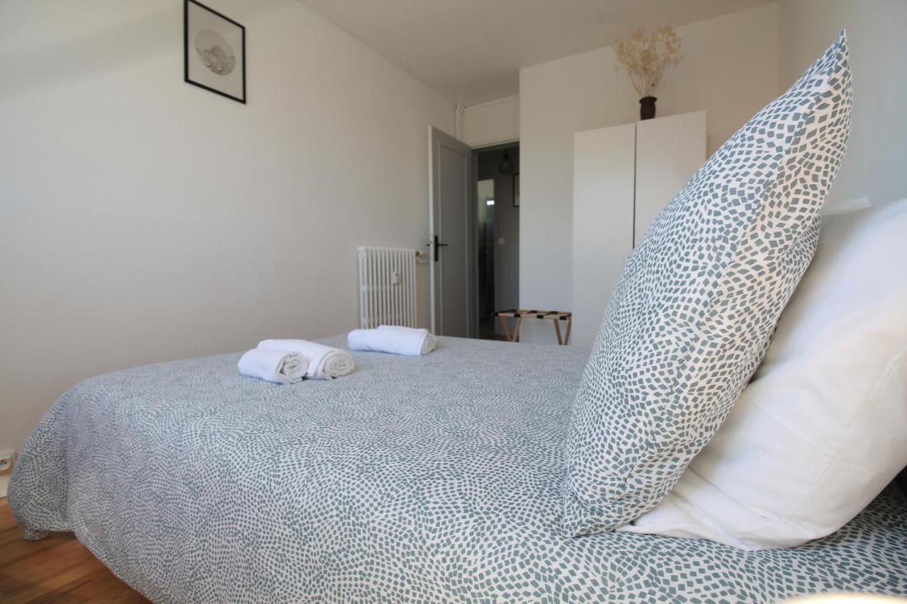 Lacolline-Ponthebert,Com - Appartement Entier Renove -Grand Parking Gratuit, Tout Equipe, Confortable, Netflix Et Amazon Prime Gratuits Et Illimites, Matelas Emma, Lave Linge, Vue Sur La Vallee, Rdc 外观 照片