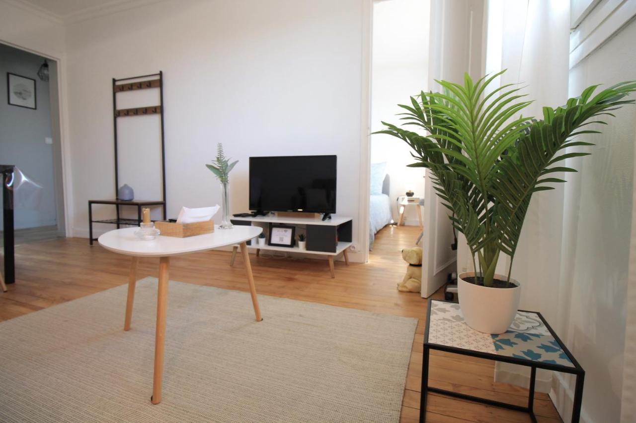 Lacolline-Ponthebert,Com - Appartement Entier Renove -Grand Parking Gratuit, Tout Equipe, Confortable, Netflix Et Amazon Prime Gratuits Et Illimites, Matelas Emma, Lave Linge, Vue Sur La Vallee, Rdc 外观 照片
